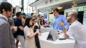 Sebastian Christopher H&ouml;rberg og Ruben Marques Caldeira presenterer sitt masterprosjekt.