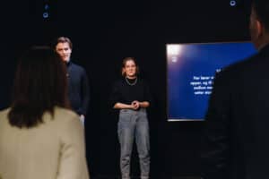 Stats sekret&aelig;r ser p&aring; Tore snakke